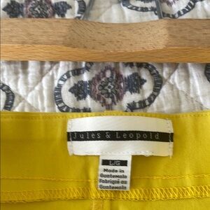 Jules & Leopold women’s yellow stretch  pants